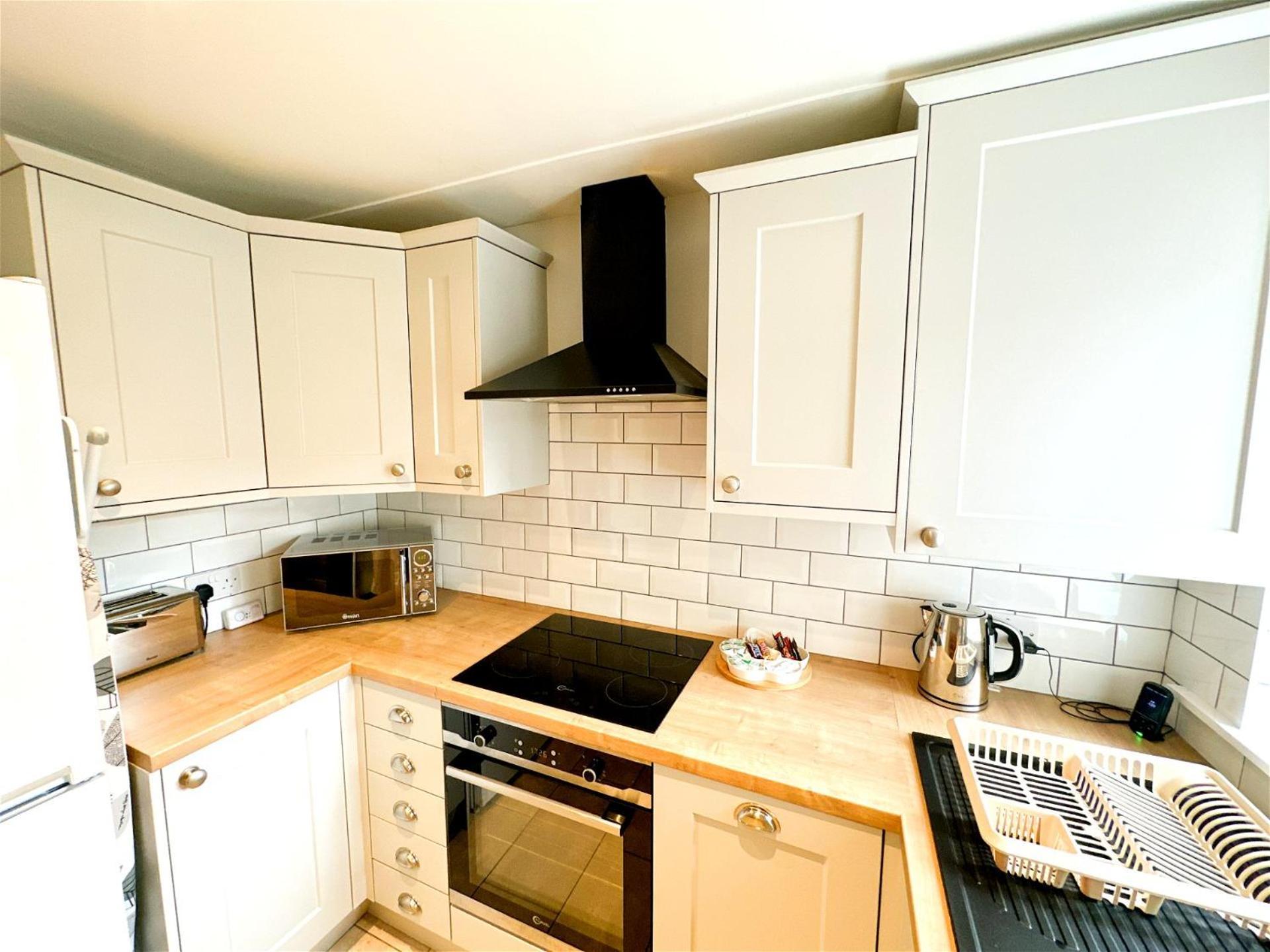Country With Church View And Fireplace Near Leeds & York Holiday home *